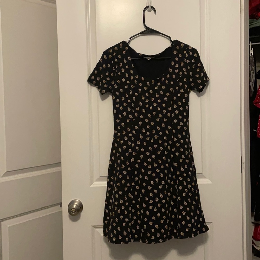 Black floral vans dress. Size is a small.